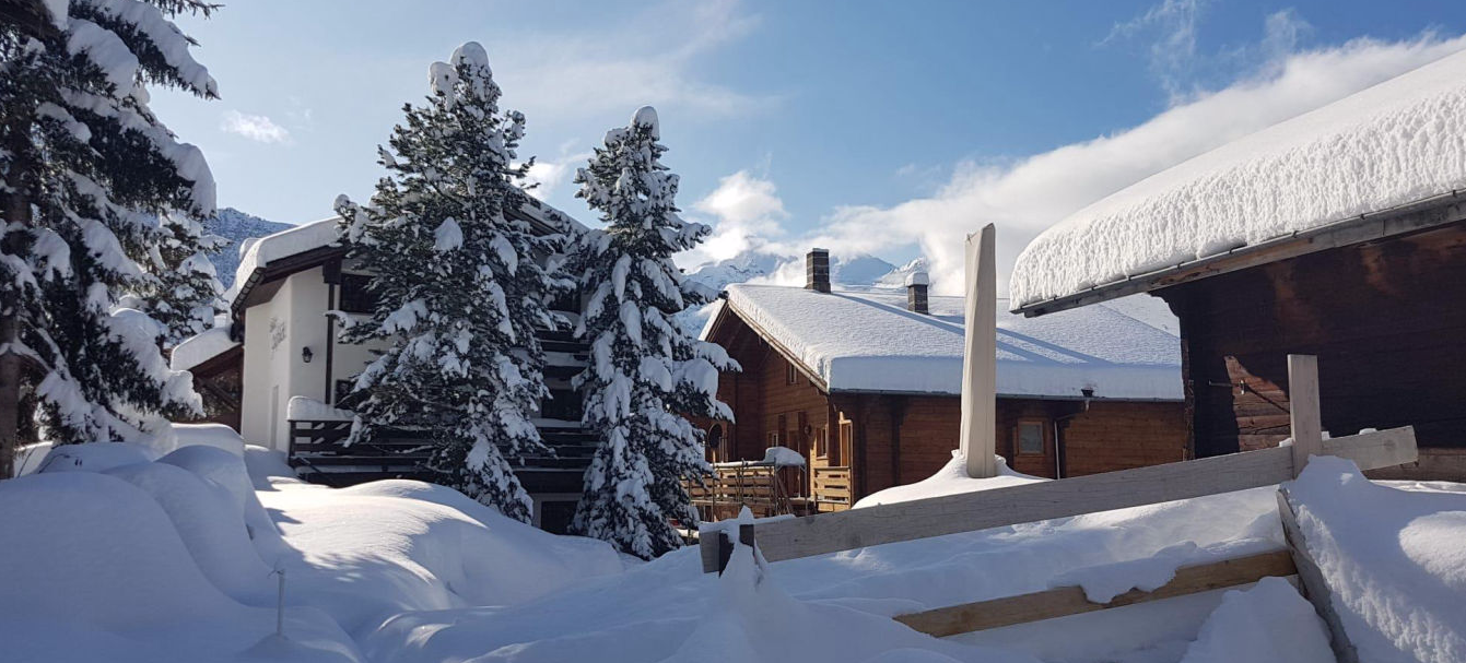 Schnee am 18. November 2019 Schnee in Grächen / Chalet Goldblick