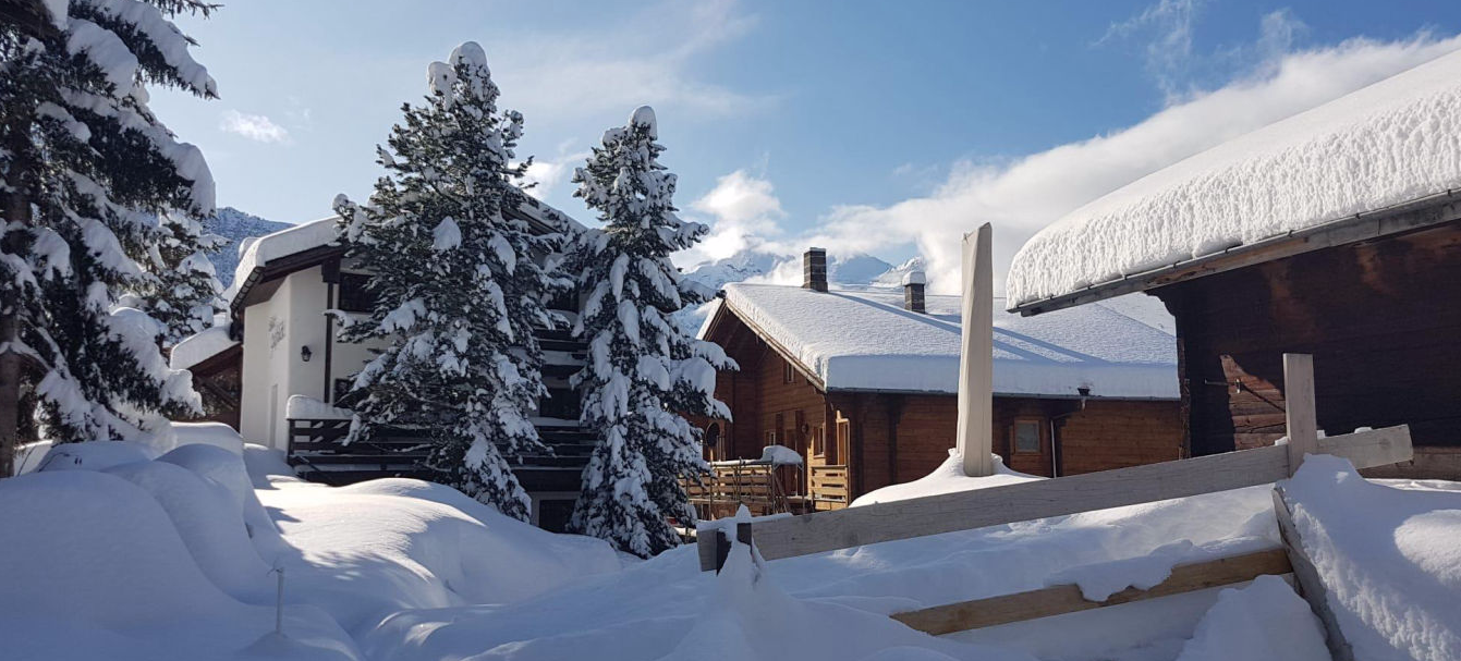 Schnee in Grächen / Chalet Goldblick